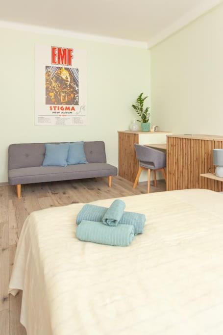 Vysoka Apartman Emf/Stp Bratislava Exterior foto
