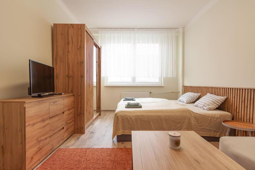 Vysoka Apartman Emf/Stp Bratislava Exterior foto